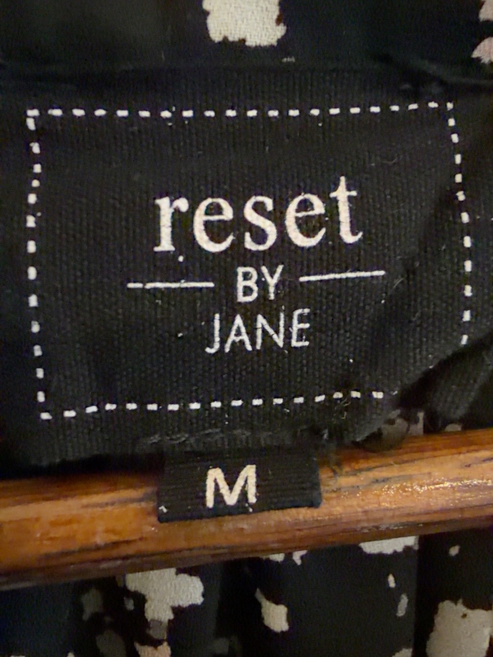 Reset by Jane Abstract Print Button Front Blouse Black Size M - Picture 4 of 10